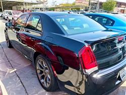 کرایسلەر 300